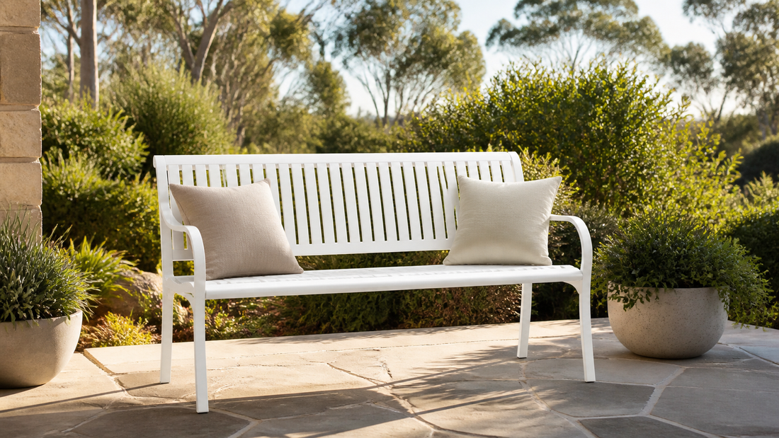 Choosing a White Bench Seat Outdoor