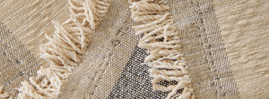 Diamora Cream White: close-up of the original throw fabric.