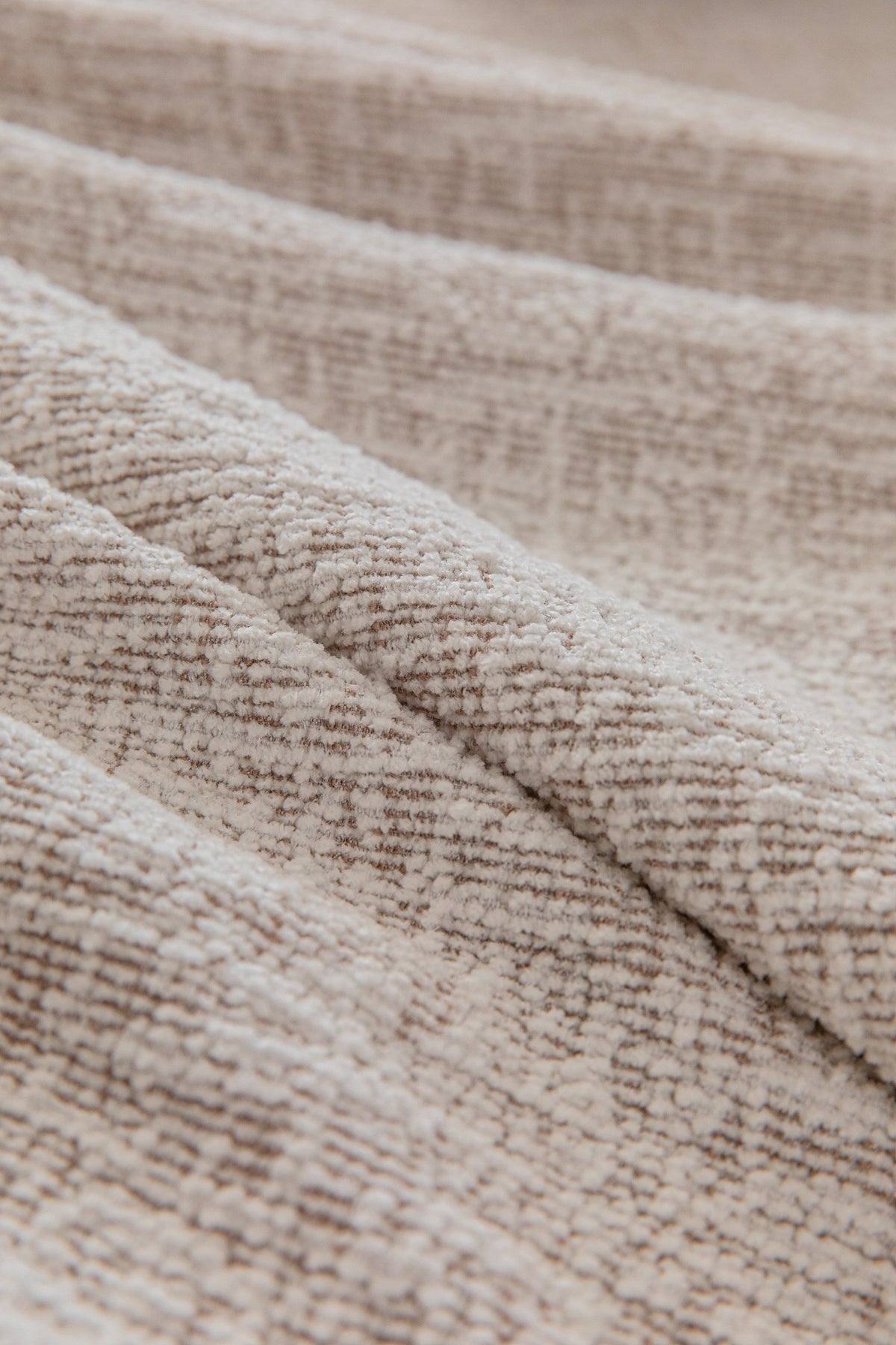 Couch Cover - Crossmere - Beige