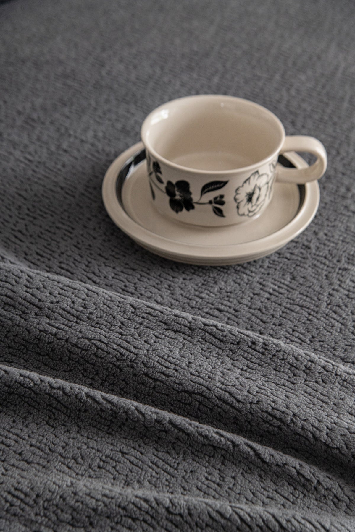 Couch Cover - Veloura - Space Grey