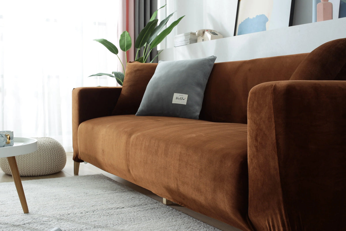 Couch Cover - Velvet - Brown - Adaptable & Expandable