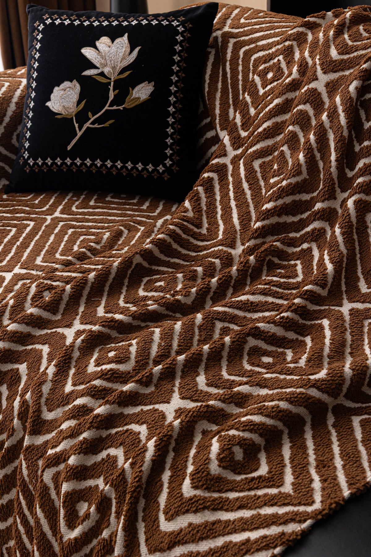 Throw Blanket - Atlas Geo - Cocoa Brown