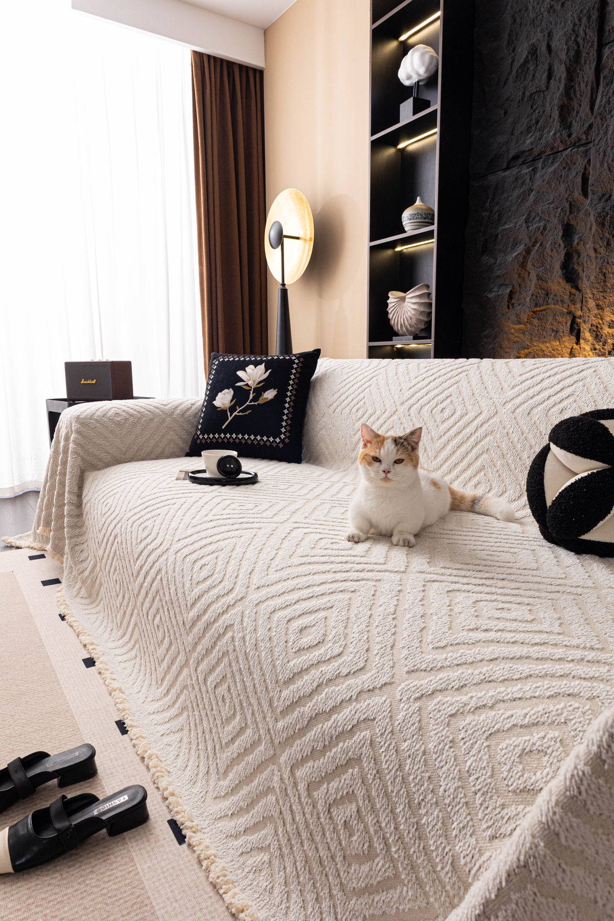 Throw Blanket - Atlas Geo - Cream White
