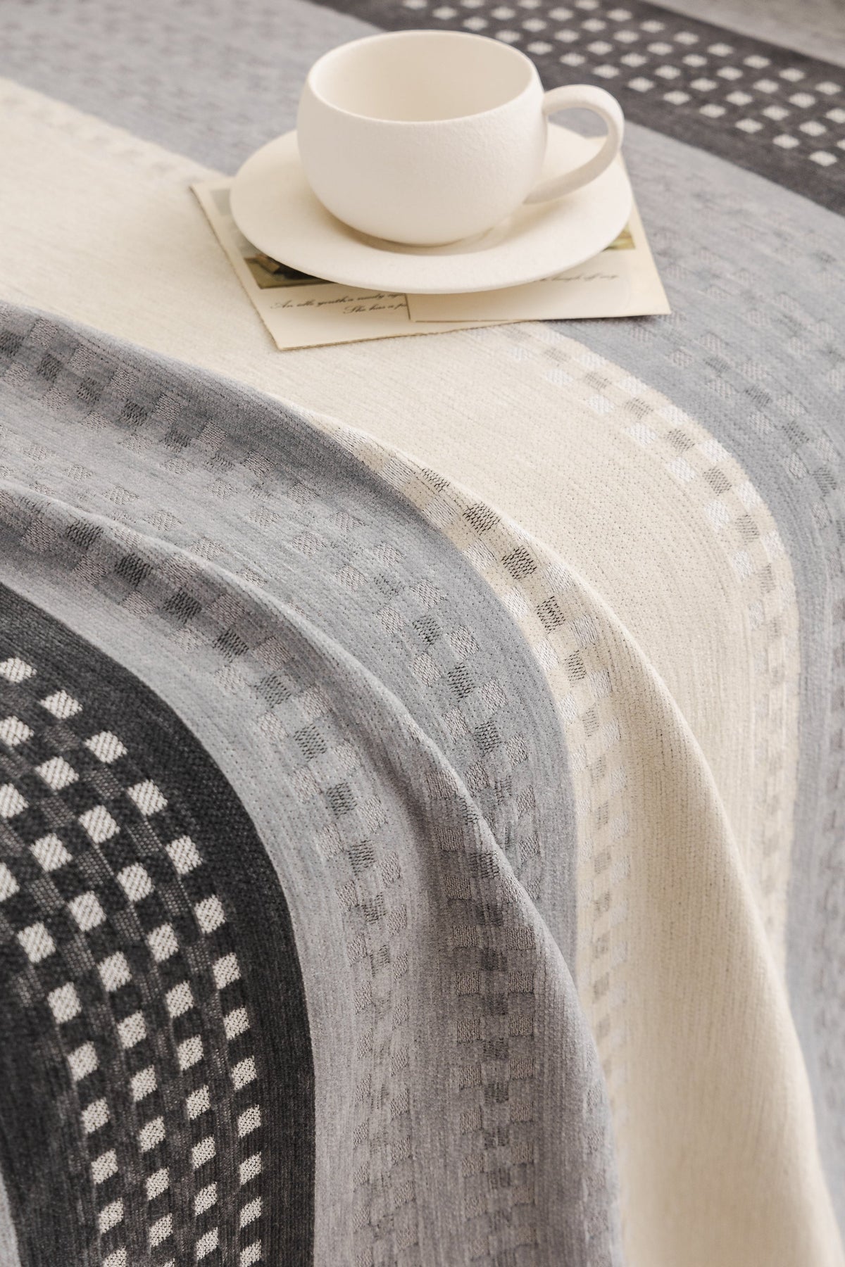 Throw Blanket - Casella - Grey
