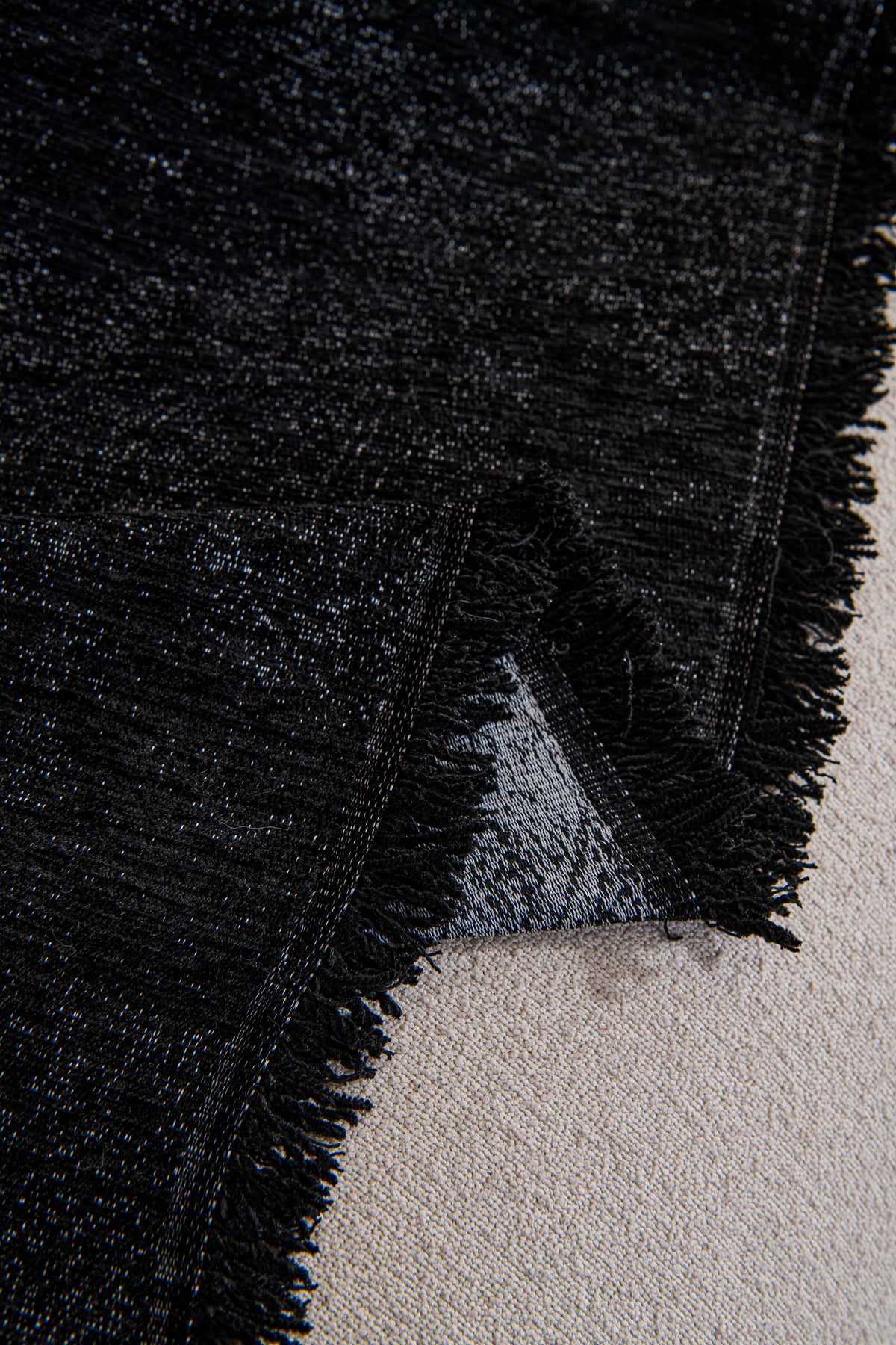 Throw Blanket - Mistara - Jet Black