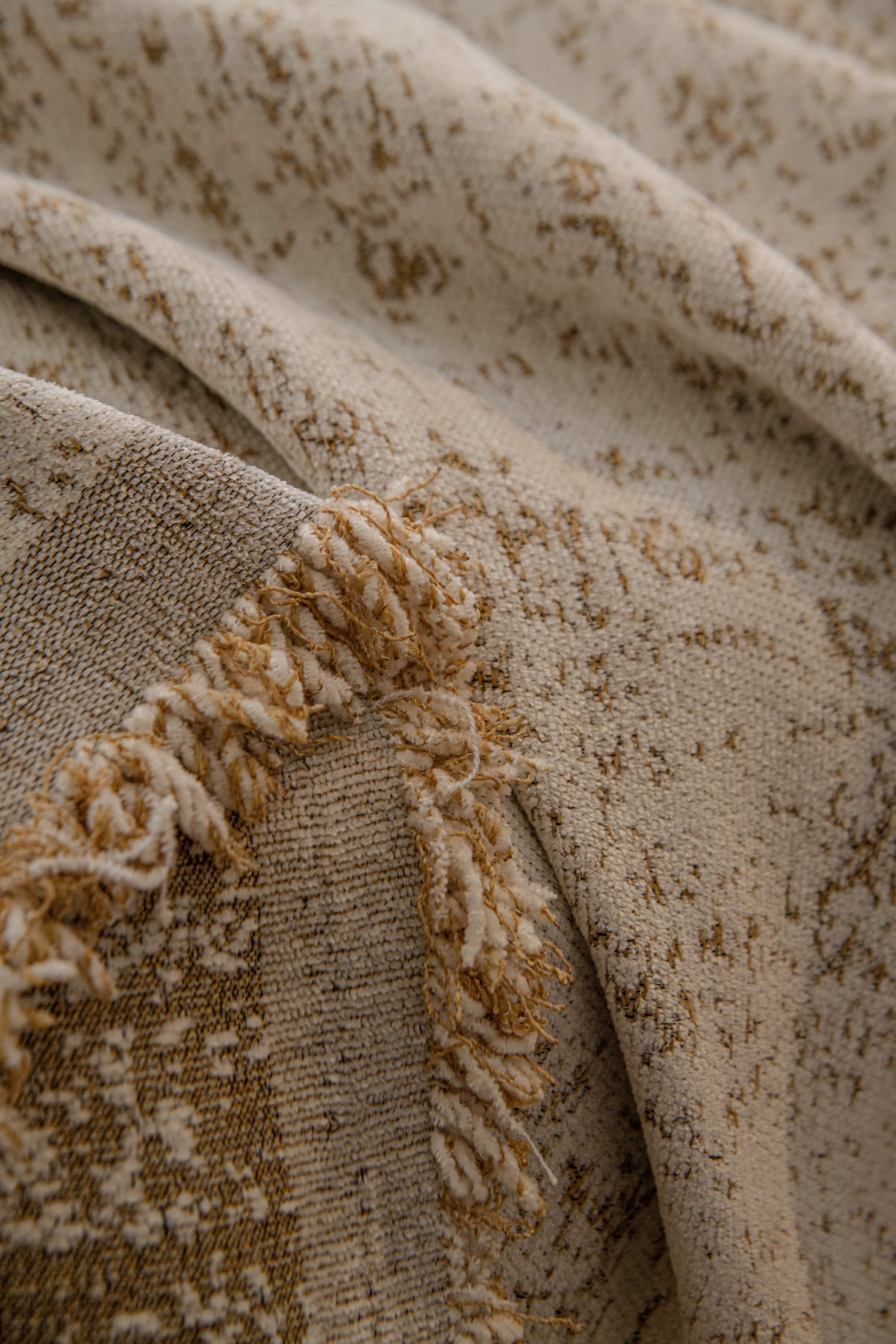 Throw Blanket - Oriona - Coffee Brown