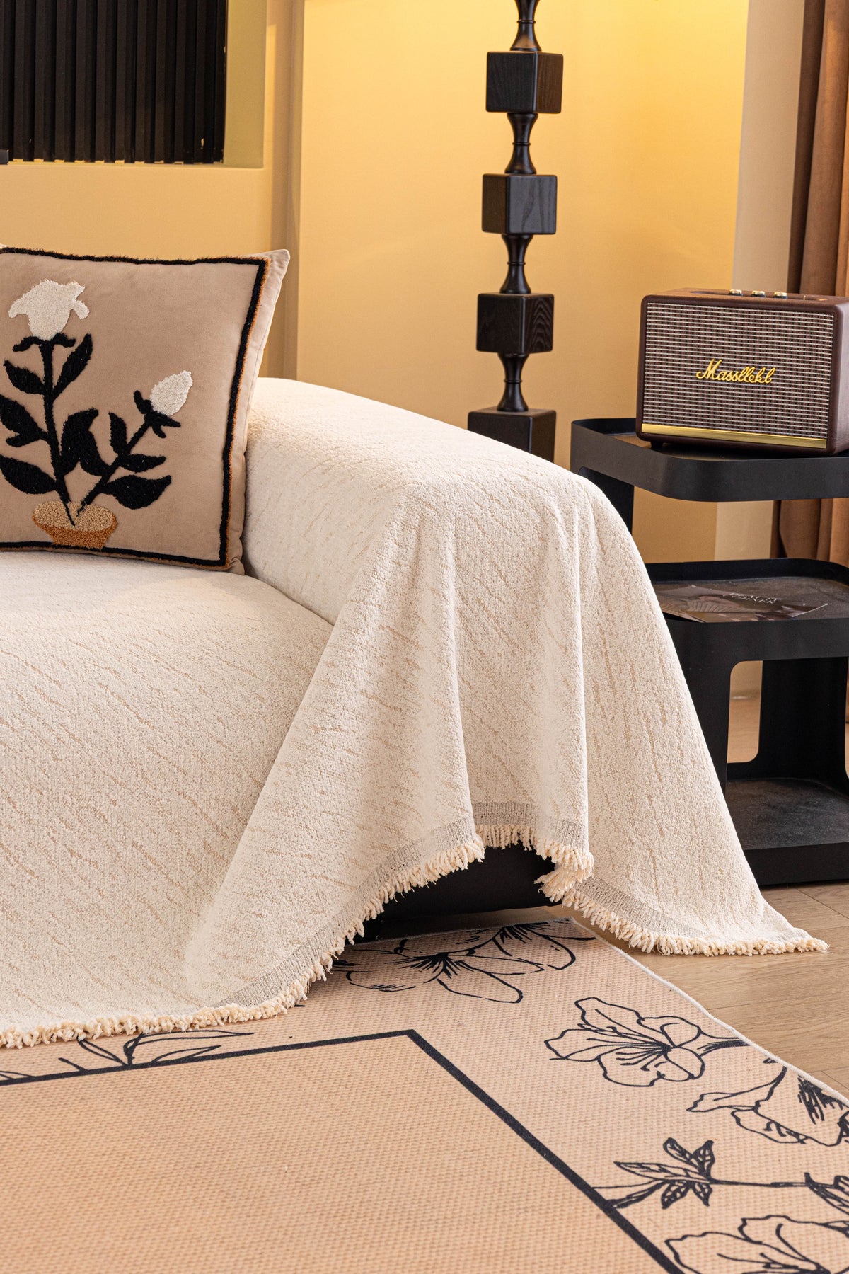 Throw Blanket- Velmora – Cream White