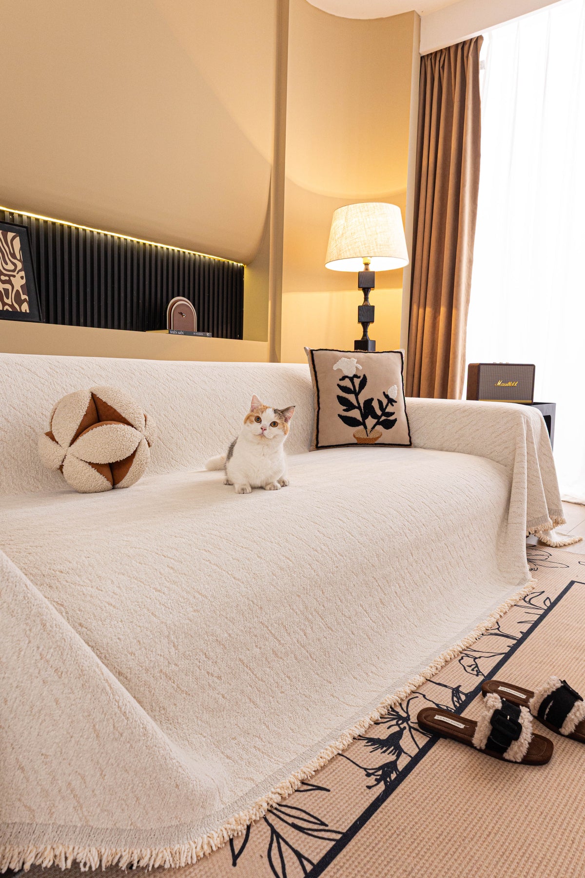 Throw Blanket- Velmora – Cream White