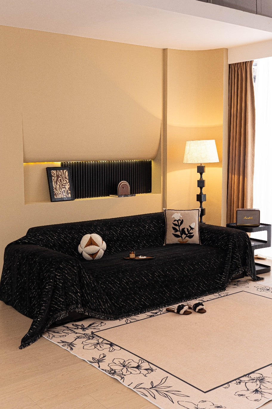Throw Blanket - Velmora – Jet Black