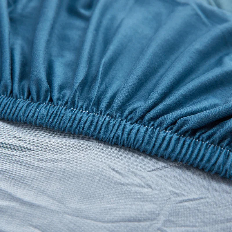 Couch Cover - Cherury - Adaptable & Expandable