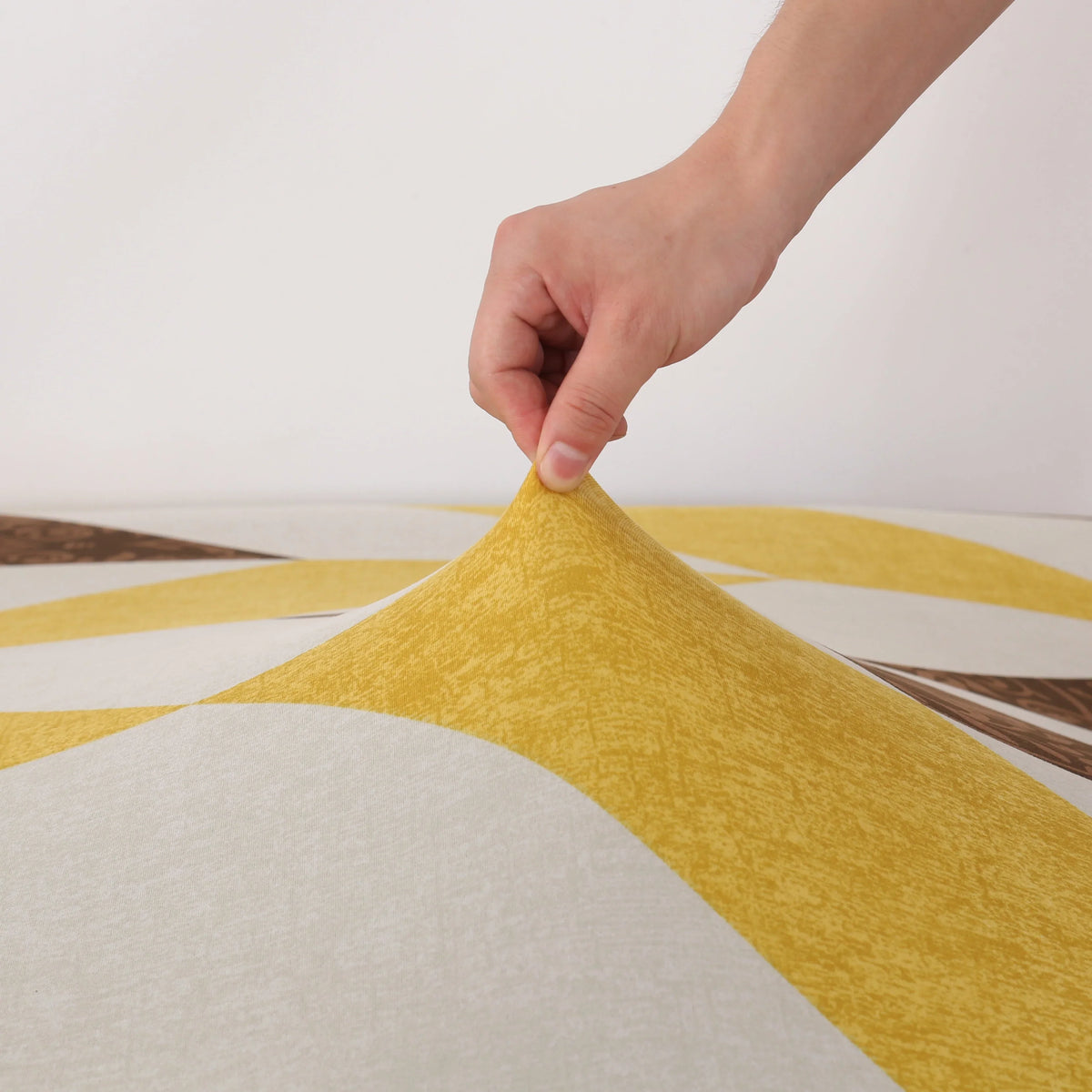 Couch Cover - Chospell - Adaptable & Expandable