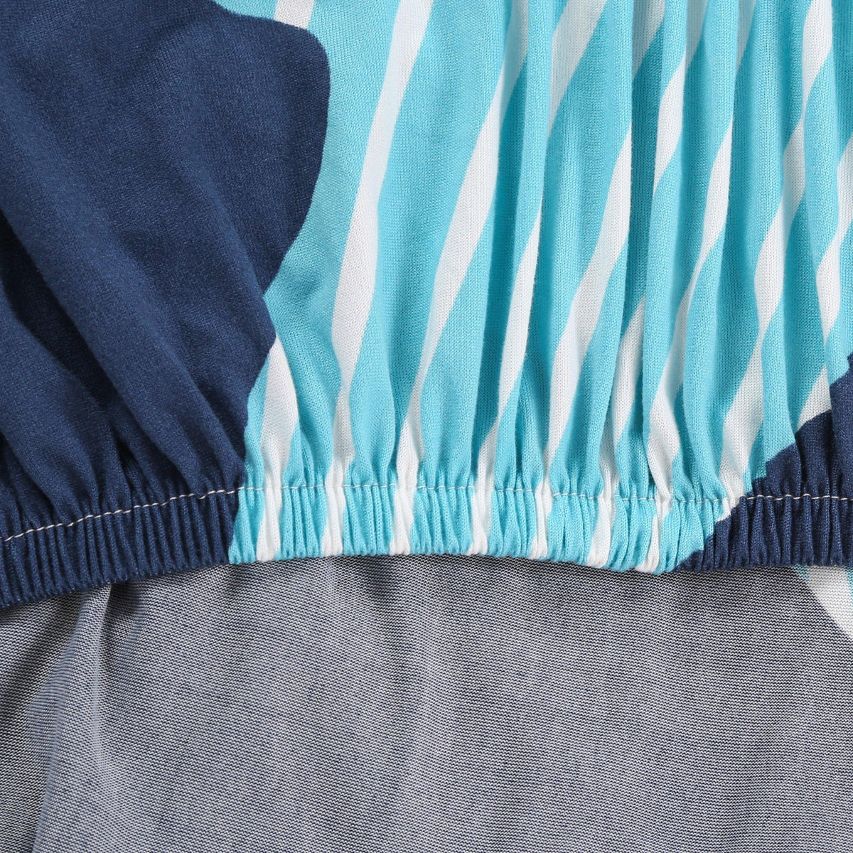 Couch Cover - Strastenchia - Adaptable & Expandable