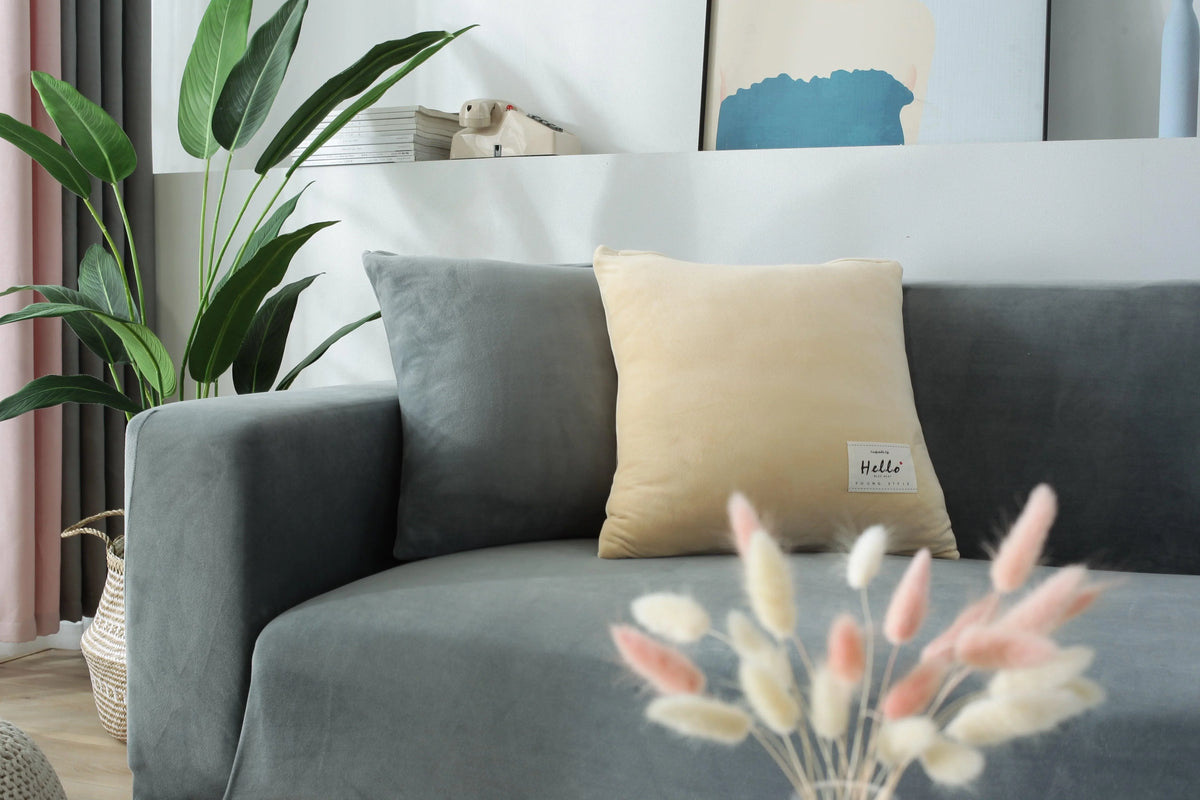 Couch Cover - Velvet - Light Grey - Adaptable & Expandable