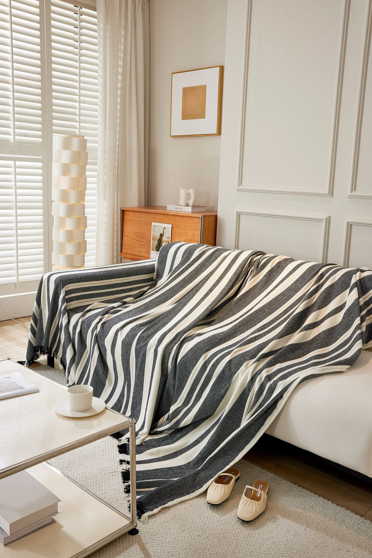 Throw Blanket - Striniara - Black